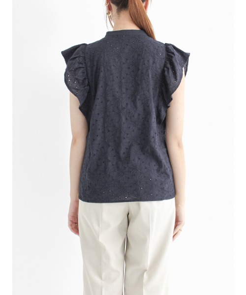 Te chichi（テチチ）の「オーバーレースラッフルスリーブブラウス（シャツ/ブラウス・レディース・ネイビー/オフホワイト/グリーン・ﾌﾘ-）」の10枚目の写真