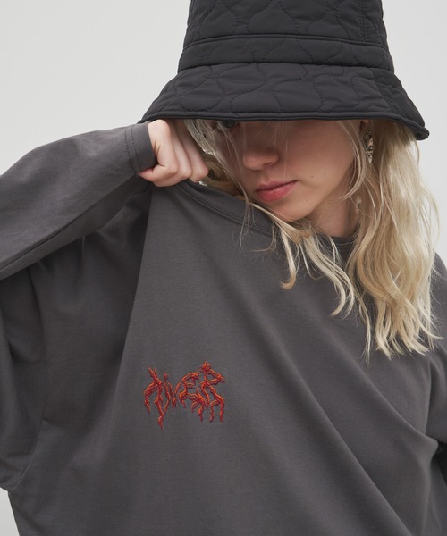 AIVER（アイバー）の「AIVER　棘刺繍ロンTEE（Tシャツ/カットソー・メンズ・ブラック/ホワイト/チャコールグレー・SMALL/MEDIUM/LARGE）」の20枚目の写真