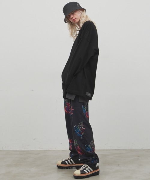 AIVER（アイバー）の「AIVER　棘刺繍ロンTEE（Tシャツ/カットソー・メンズ・ブラック/ホワイト/チャコールグレー・SMALL/MEDIUM/LARGE）」の15枚目の写真