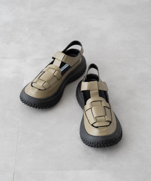 mebole(メボレ)の「厚底グルカサンダル(サンダル・レディース・ホワイト/ブラック/カーキ・SMALL/MEDIUM/LARGE)」の3枚目の写真