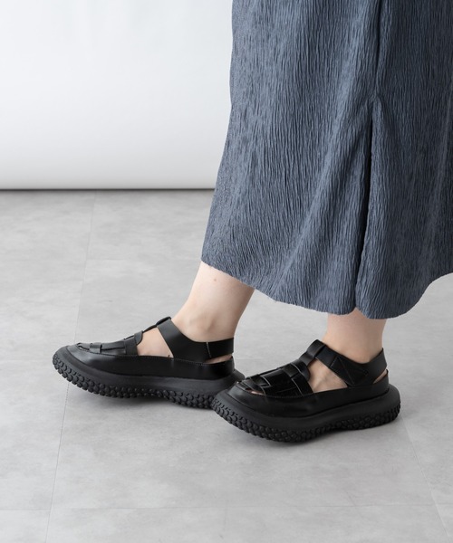 mebole(メボレ)の「厚底グルカサンダル(サンダル・レディース・ホワイト/ブラック/カーキ・SMALL/MEDIUM/LARGE)」の6枚目の写真