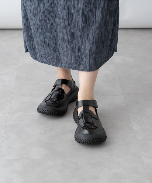 mebole(メボレ)の「厚底グルカサンダル(サンダル・レディース・ホワイト/ブラック/カーキ・SMALL/MEDIUM/LARGE)」の8枚目の写真