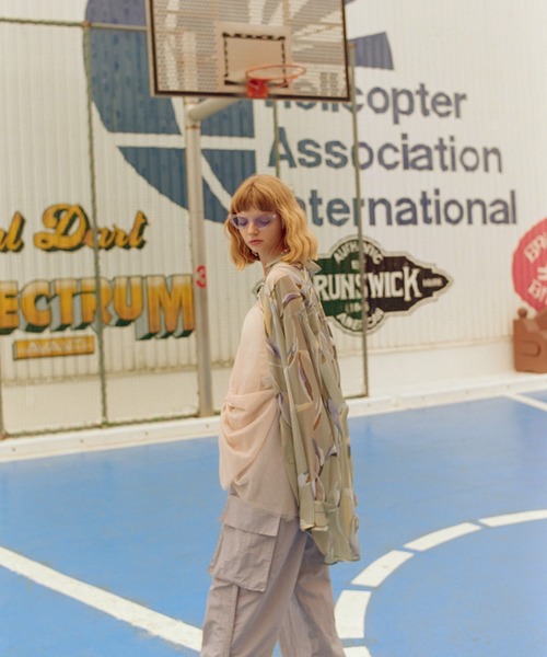 LA BELLE ETUDE（ラベルエチュード）の「ニュアンスリーフ柄配色パイピングGパンツ（その他パンツ・レディース・ライトグリーン/ネイビー・1/0）」の15枚目の写真