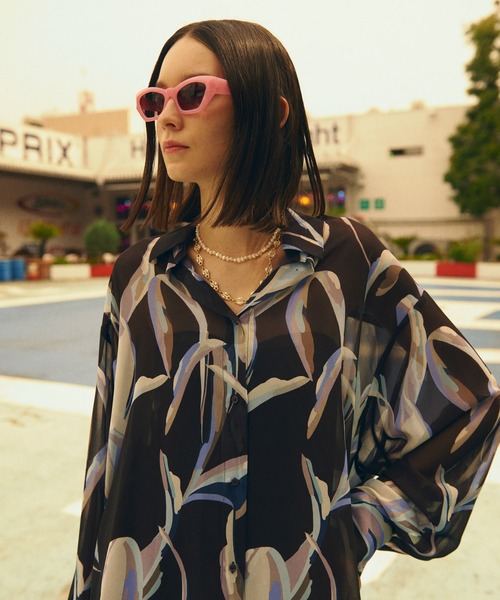 LA BELLE ETUDE（ラベルエチュード）の「ニュアンスリーフ柄配色パイピングGパンツ（その他パンツ・レディース・ライトグリーン/ネイビー・1/0）」の16枚目の写真