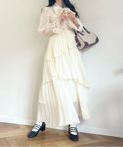 TITTY&CO.(ティティーアンドコー)の「【TITTY&CO.】プリーツティアードロングスカート(スカート・レディース・ブラック/アイボリー/ピンクベージュ・FREE)」の14枚目の写真