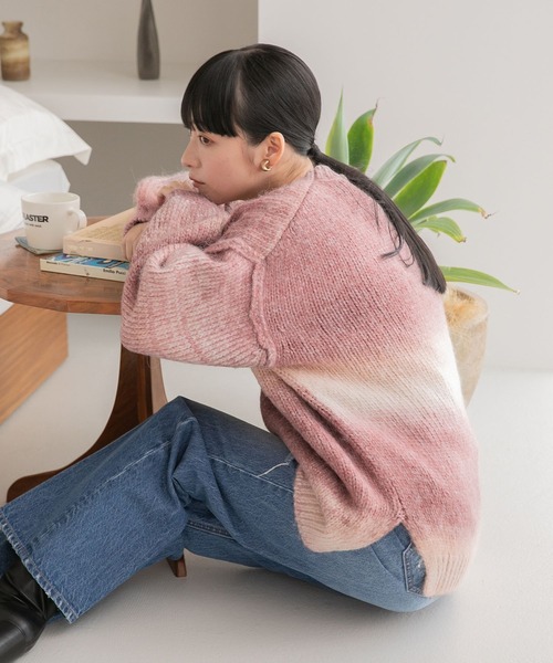 LOWRYS FARM（ローリーズファーム）の「グラデーションニット 166656