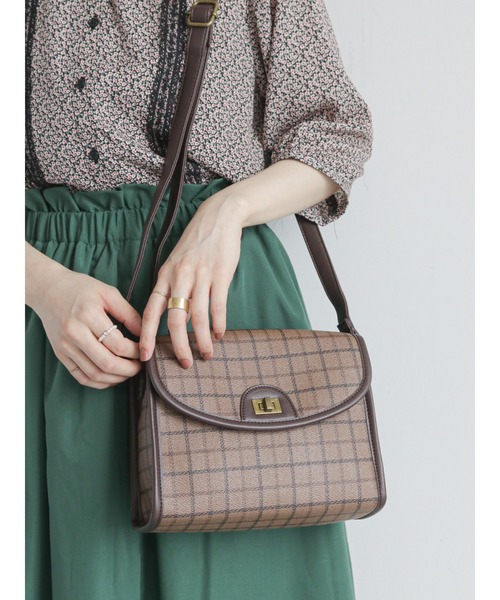 ehka sopo（エヘカソポ）の「チェックパイピングショルダーバッグ（ショルダーバッグ・レディース・ダークブラウン/ベージュ/ブラウン/キャメル・ﾌﾘ-）」の3枚目の写真