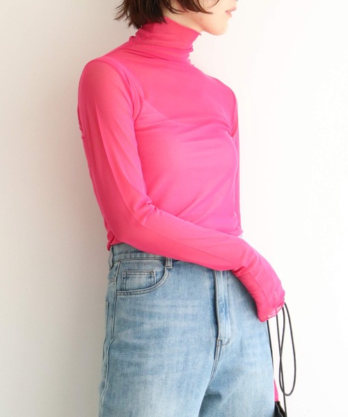 notch.（ノッチ）の「シアーメッシュハイネックトップス（Tシャツ/カットソー・レディース・オレンジ/ブルー/ブラック/ピンク/オフホワイト/グリーン・M）」の5枚目の写真