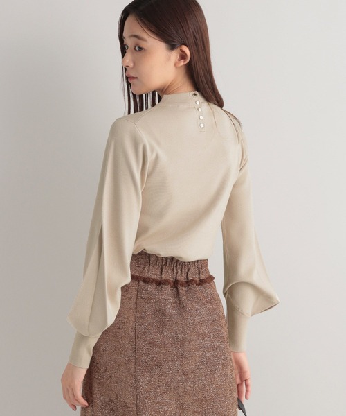 Andemiu(アンデミュウ)の「ソデタックニット162156(ニット/セーター・レディース・オレンジ/ブルー/ベージュ/ブラック・FREE)」の8枚目の写真