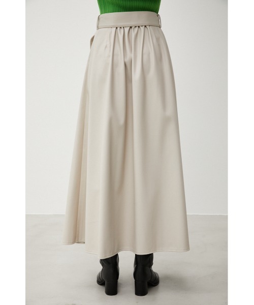 AZUL by moussy（アズールバイマウジー）の「FAUX LEATHER HIGH WAIST SKIRT/フェイクレザーハイウエストスカート（スカート・レディース・アイボリー/ブラック/ダークブルー・SMALL/MEDIUM）」の10枚目の写真