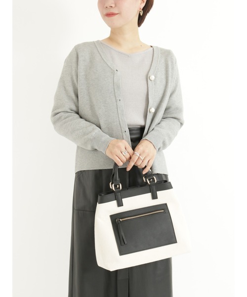 Te chichi（テチチ）の「フロントパールVネックカーディガン（カーディガン/ボレロ・レディース・ブラック/オフホワイト/グレー/ブルー・ﾌﾘ-）」の17枚目の写真