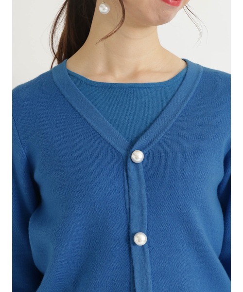 Te chichi（テチチ）の「フロントパールVネックカーディガン（カーディガン/ボレロ・レディース・ブラック/オフホワイト/グレー/ブルー・ﾌﾘ-）」の22枚目の写真