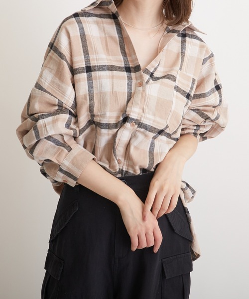 PAPAVER(パパヴェル)の「【papaver】ポケット付きビックシャツ(シャツ/ブラウス・レディース・モカ/ベージュ系2/ベージュ系1・MEDIUM)」の8枚目の写真