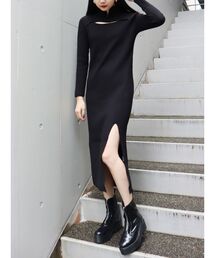 MURUA | ハーフジップスリットナローワンピース(ワンピース)