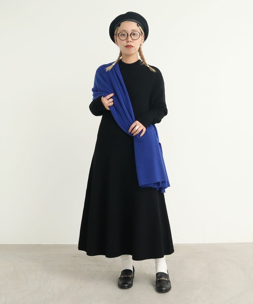 AMBIDEX(アンビデックス)の「WGハイネックフレアーワンピース(ワンピース・レディース・ブラック/ブルー/レッド・FREE)」の11枚目の写真