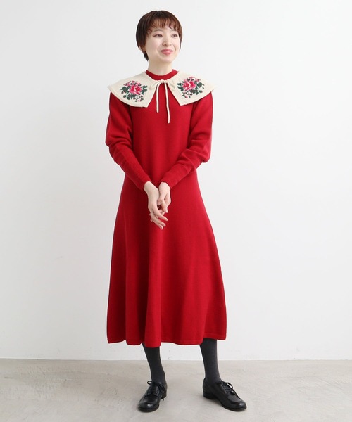 AMBIDEX(アンビデックス)の「WGハイネックフレアーワンピース(ワンピース・レディース・ブラック/ブルー/レッド・FREE)」の18枚目の写真