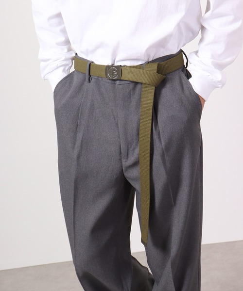 CONVERSE(コンバース)の「CONVERSE カラーバックル ガチャベルト(ベルト・メンズ・レッド/カーキ/イエロー/ブラック/ネイビー/ホワイト・FREE)」の4枚目の写真