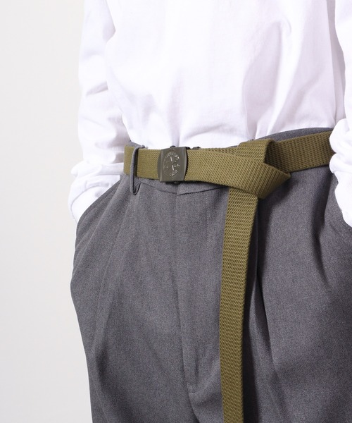 CONVERSE(コンバース)の「CONVERSE カラーバックル ガチャベルト(ベルト・メンズ・レッド/カーキ/イエロー/ブラック/ネイビー/ホワイト・FREE)」の7枚目の写真