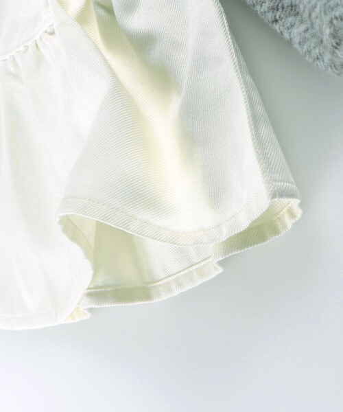 BRANSHES（ブランシェス）の「ティアード裏起毛トレーナー（スウェット・キッズ・杢グレー/ライトグリーン・140/130/120/150/90/110/100）」の5枚目の写真