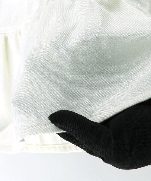 BRANSHES（ブランシェス）の「ティアード裏起毛トレーナー（スウェット・キッズ・杢グレー/ライトグリーン・140/130/120/150/90/110/100）」の8枚目の写真