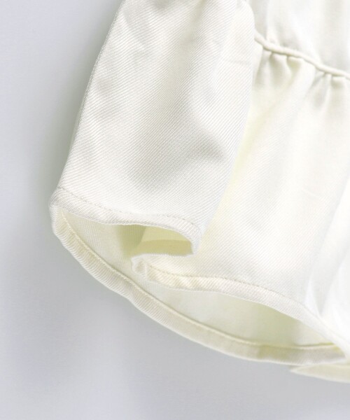 BRANSHES（ブランシェス）の「ティアード裏起毛トレーナー（スウェット・キッズ・杢グレー/ライトグリーン・140/130/120/150/90/110/100）」の4枚目の写真