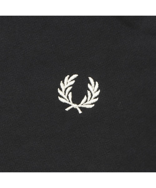 FRED PERRY（フレッドペリー）の「CREW NECK SWEATSHIRT　M7535 248_NAVY（スウェット・メンズ・ブルー・MEDIUM/LARGE/X-LARGE/XX-LARGE/SMALL）」の3枚目の写真