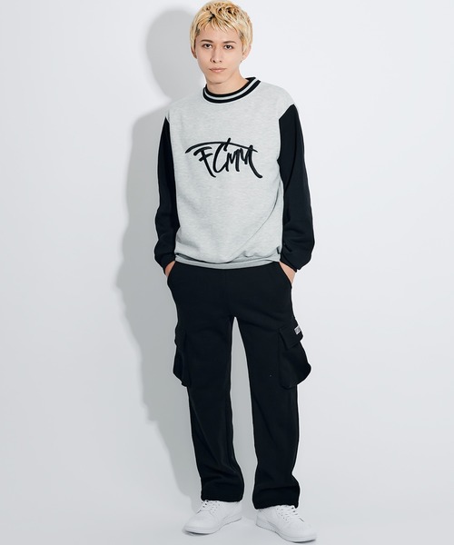 FCMM（エフシーエムエム）の「【日本限定アイテム】SKETCH LOGO LINED CREWNECK/スケッチロゴラインクルーネック（スウェット・メンズ・アイボリー/グレー・LARGE/MEDIUM）」の7枚目の写真