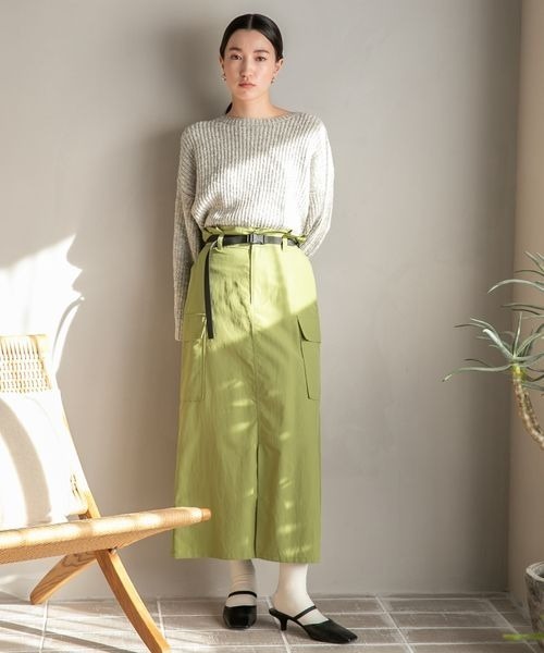 LOWRYS FARM（ローリーズファーム）の「スラブヤーンクロップドロングスリーブ　187982（ニット/セーター・レディース・グレー/グリーン/アイボリー・FREE）」の20枚目の写真