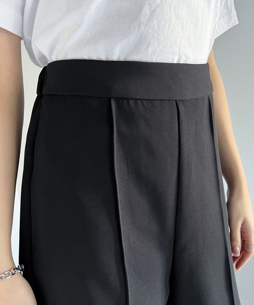 classicalelf（クラシカルエルフ）の「大人のミニ丈。センターピンタックショートパンツ（その他パンツ・レディース・ブラック/杢グレー・LARGE/MEDIUM/SMALL/X-LARGE）」の10枚目の写真