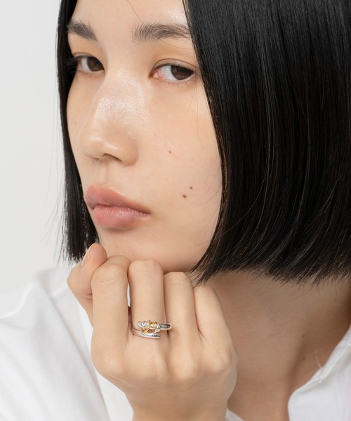 LAPUIS(ラピュイ)の「LAPUIS(ラピュイ)Coil HugリングA(リング・レディース・シルバー/ゴールド/マルチ・11号/9号/7号)」の17枚目の写真