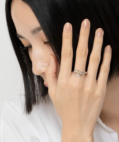 LAPUIS(ラピュイ)の「LAPUIS(ラピュイ)Coil HugリングA(リング・レディース・シルバー/ゴールド/マルチ・11号/9号/7号)」の10枚目の写真
