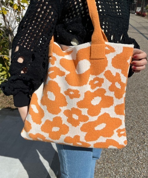 nemne store（ネンネストア）の「【nemne】フラワーニットトートバッグ（トートバッグ・レディース・イエロー/グリーン・フリー）」の9枚目の写真