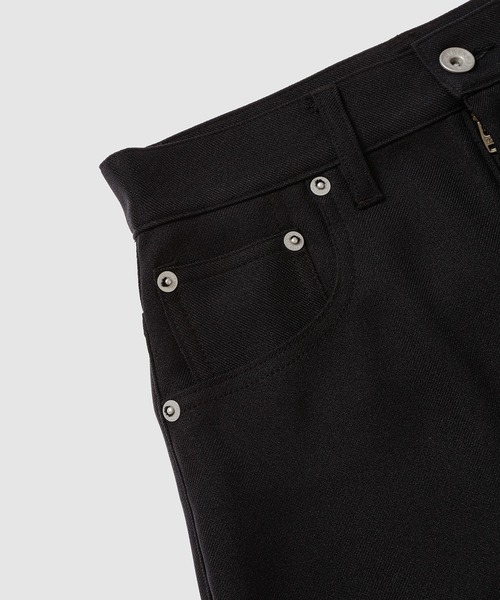 DAIRIKU(ダイリク)の「Polyester "Mini" Skirt(スカート・レディース・ブラック/ベージュ・25inch)」の7枚目の写真