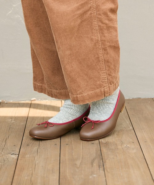 ing（イング）の「【３E】ワンポイントバレエシューズ（バレエシューズ・レディース・ブラック/ストーン/ベージュ系その他5/霜降りグレー/シャーベット/ブルー系その他/オフホワイト/その他19/ダークアッシュ/ライトカーキ/ブラウン系その他・22.5cm/23cm/23.5cm/24cm/24.5cm）」の13枚目の写真