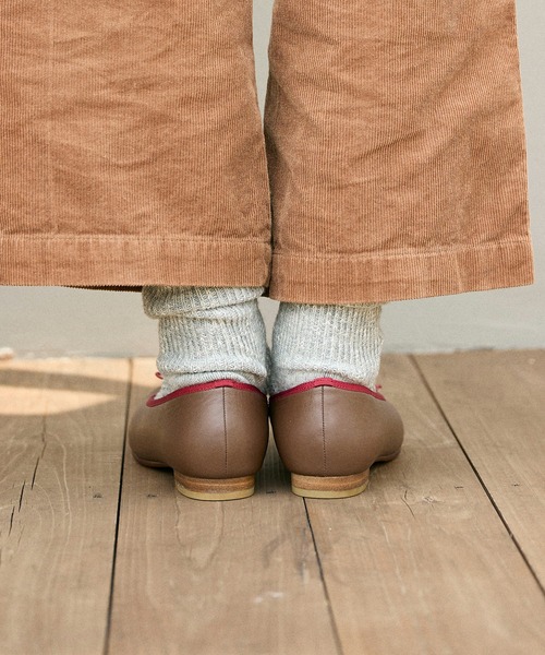 ing（イング）の「【３E】ワンポイントバレエシューズ（バレエシューズ・レディース・ブラック/ストーン/ベージュ系その他5/霜降りグレー/シャーベット/ブルー系その他/オフホワイト/その他19/ダークアッシュ/ライトカーキ/ブラウン系その他・22.5cm/23cm/23.5cm/24cm/24.5cm）」の16枚目の写真