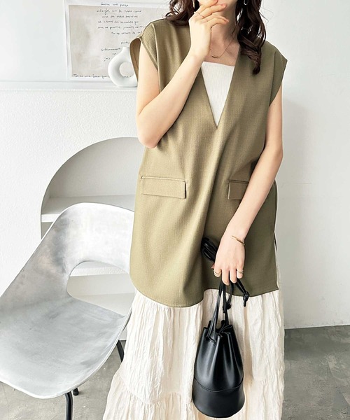 GeeRA（ジーラ）の「リネンライクスラブプルオーバーベスト（ベスト・レディース・カーキ/ブラック/アイボリー・MEDIUM）」の22枚目の写真