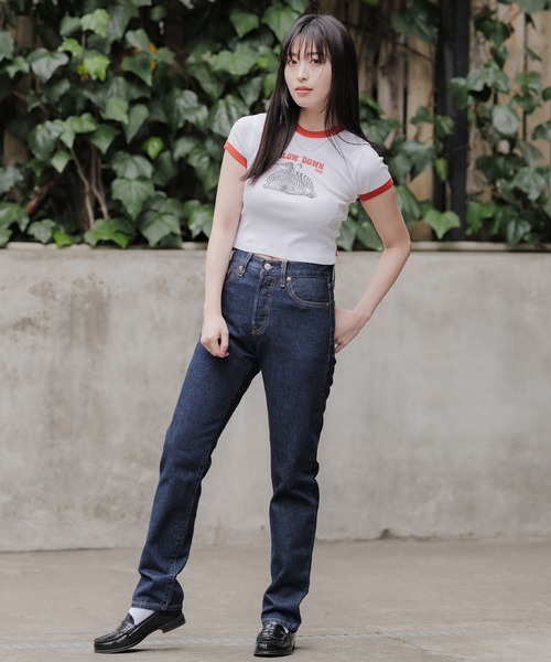 Levi's（リーバイス）の「Levi's/リーバイス グラフィックリンガーミニTシャツ SLOW DOWN BRIGHT WHITE（Tシャツ/カットソー・レディース・マルチ・M/S/XS）」の4枚目の写真