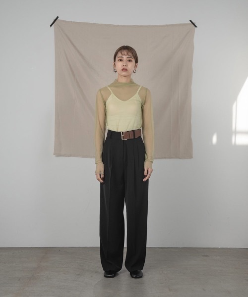 Amiur(エミレ)の「half belt two tuck pants(その他パンツ・レディース・ブラック/アイボリー・FREE)」の6枚目の写真