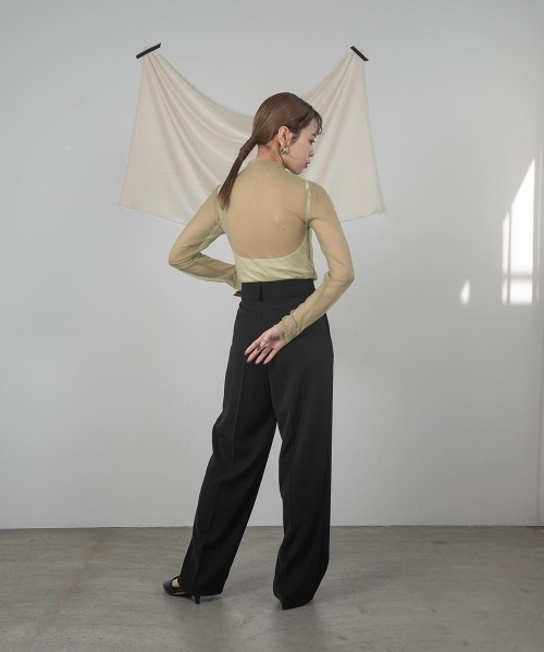Amiur(エミレ)の「half belt two tuck pants(その他パンツ・レディース・ブラック/アイボリー・FREE)」の8枚目の写真