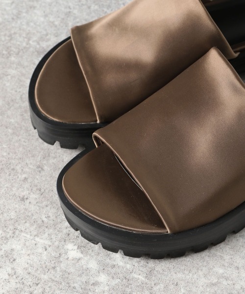 eL（エル）の「【eL】Slide Sandal/191705（サンダル・レディース・ブラック/カーキ・LARGE/MEDIUM）」の17枚目の写真