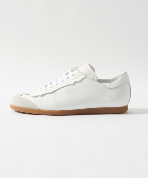 Maison Margiela（メゾンマルジェラ）の「【MAISON MARGIELA / メゾン マルジェラ】Feather Light shoes（スニーカー・メンズ・ホワイト・44/41/42/43）」の2枚目の写真