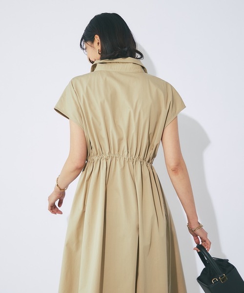 RIVE DROITE（リヴドロワ）の「スキッパーネックギャザーワンピース（ワンピース・レディース・ベージュ/ネイビー・FREE）」の14枚目の写真