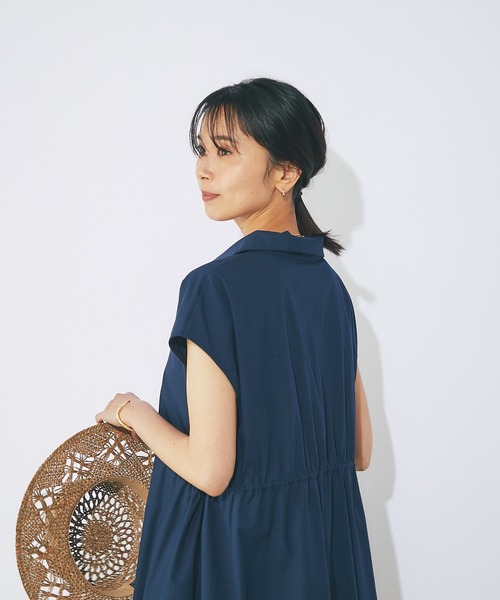 RIVE DROITE（リヴドロワ）の「スキッパーネックギャザーワンピース（ワンピース・レディース・ベージュ/ネイビー・FREE）」の21枚目の写真