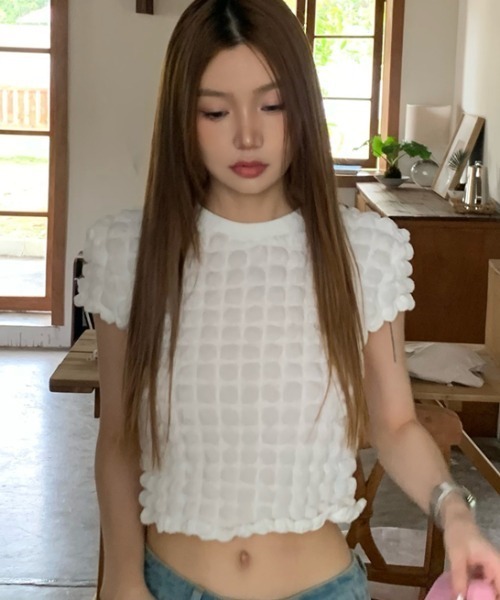 ｔｏｌｅｎｅ（トレネ）の「ぽこぽこポップコーンクロップド半袖T（Tシャツ/カットソー・レディース・ブラック/ホワイト・FREE）」の9枚目の写真