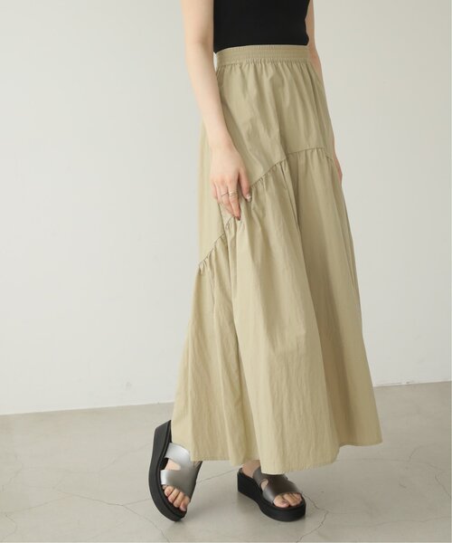 RAY CASSIN（レイカズン）の「アシンメトリーボリュームスカート（スカート・レディース・ベージュ/ブラック/オフホワイト・FREE）」の10枚目の写真