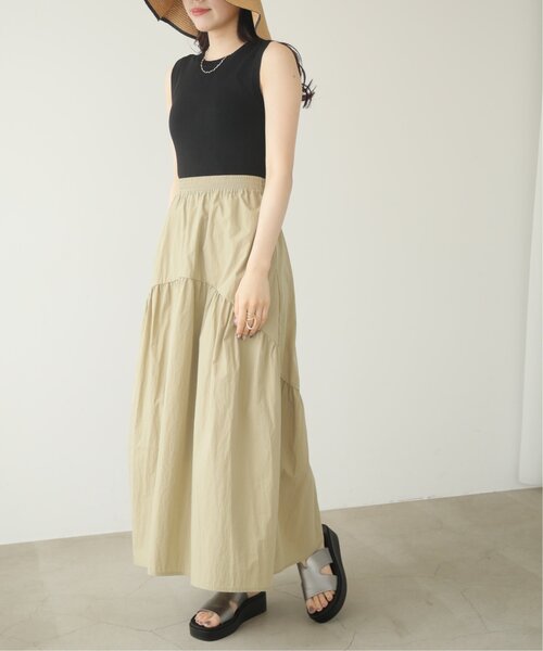 RAY CASSIN（レイカズン）の「アシンメトリーボリュームスカート（スカート・レディース・ベージュ/ブラック/オフホワイト・FREE）」の13枚目の写真