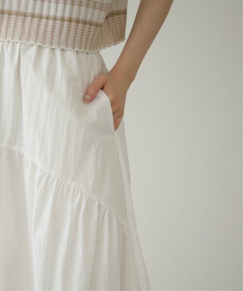 RAY CASSIN（レイカズン）の「アシンメトリーボリュームスカート（スカート・レディース・ベージュ/ブラック/オフホワイト・FREE）」の22枚目の写真