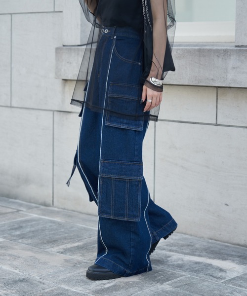 COLONY 2139（コロニートゥーワンスリーナイン）の「デニムデザインカーゴパンツ（デニムパンツ・レディース・ブラック/ネイビー/ブルー・MEDIUM/SMALL/TL/TM）」の8枚目の写真