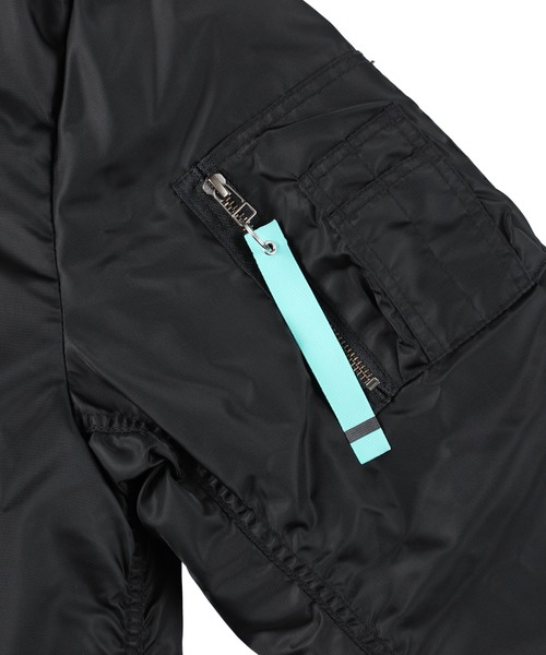ZOZO(ゾゾ)の「Collar×Malice×ZOZOTOWNオリジナル MA-1笹塚 尊(MA-1・レディース・ブラック・ONE SIZE)」の2枚目の写真