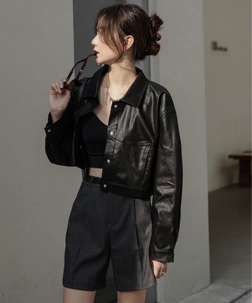 Chick(チック)の「▲SHORT FAKE LEATHER JACKET / ショート丈フェイクレザージャケット(ブルゾン・レディース・ブラック・S/M)」の9枚目の写真